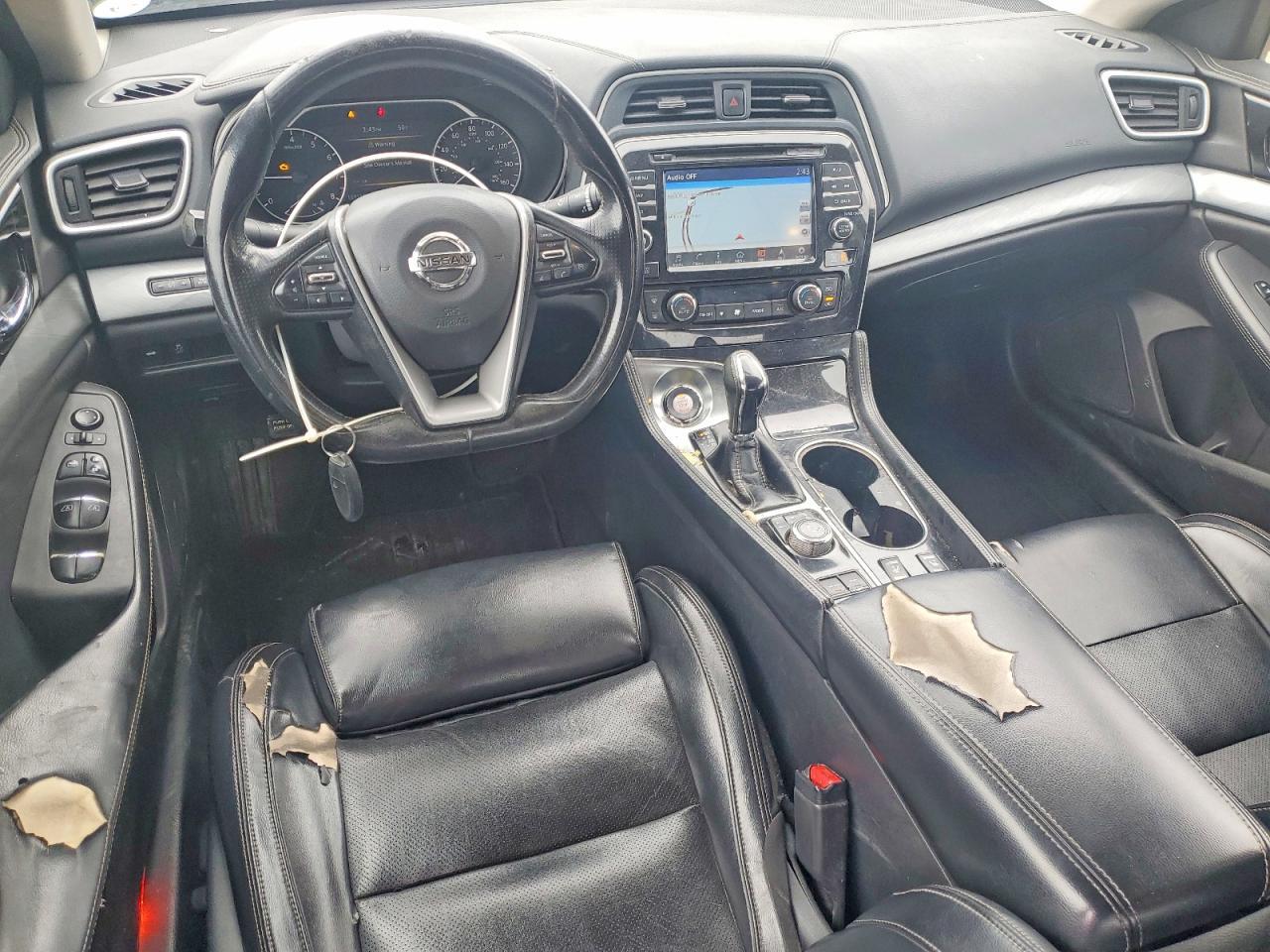 2017 NISSAN Maxima