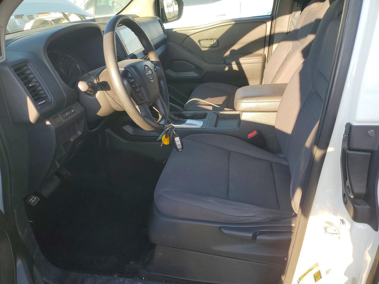 2023 NISSAN Frontier