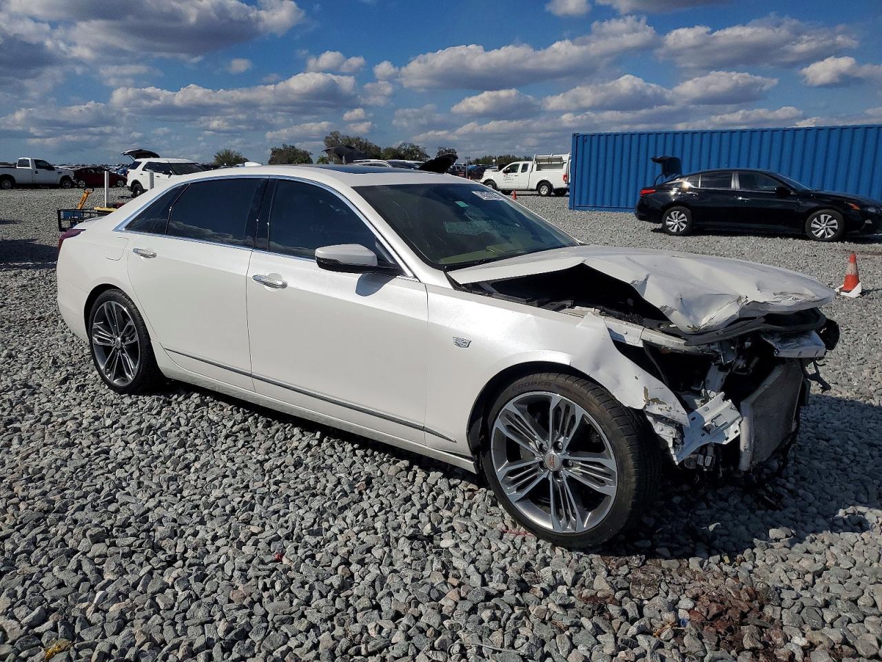 2018 CADILLAC CT6