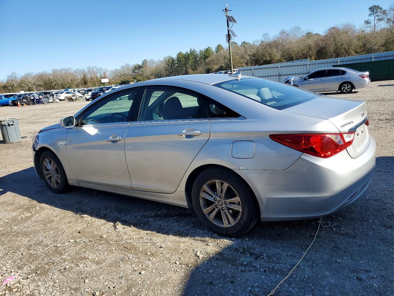 2013 HYUNDAI SONATA
