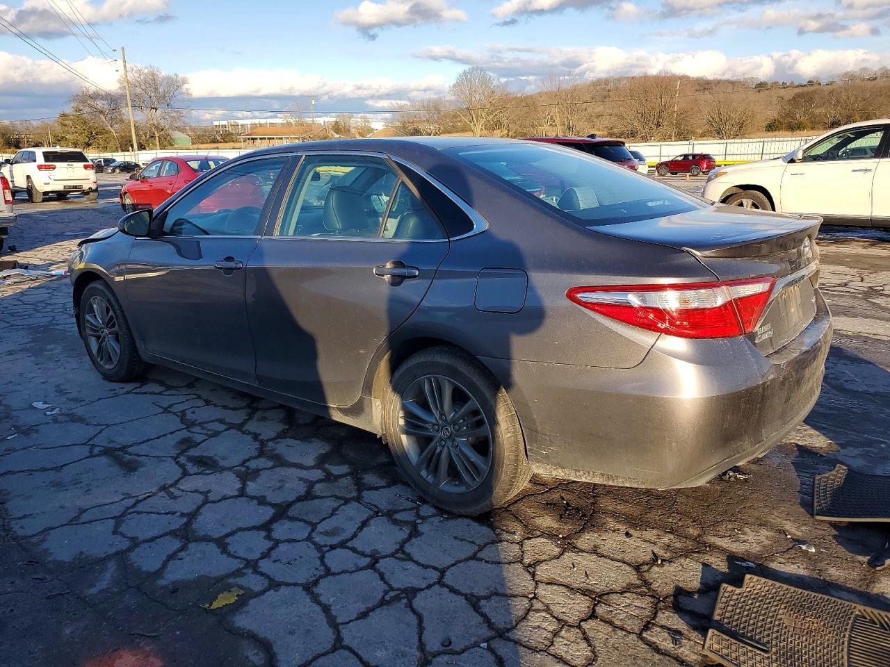 2017 TOYOTA CAMRY