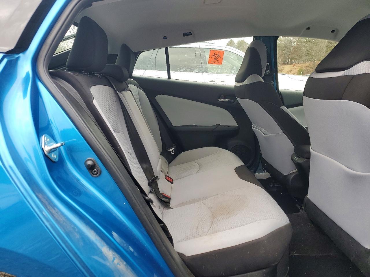 2019 TOYOTA PRIUS