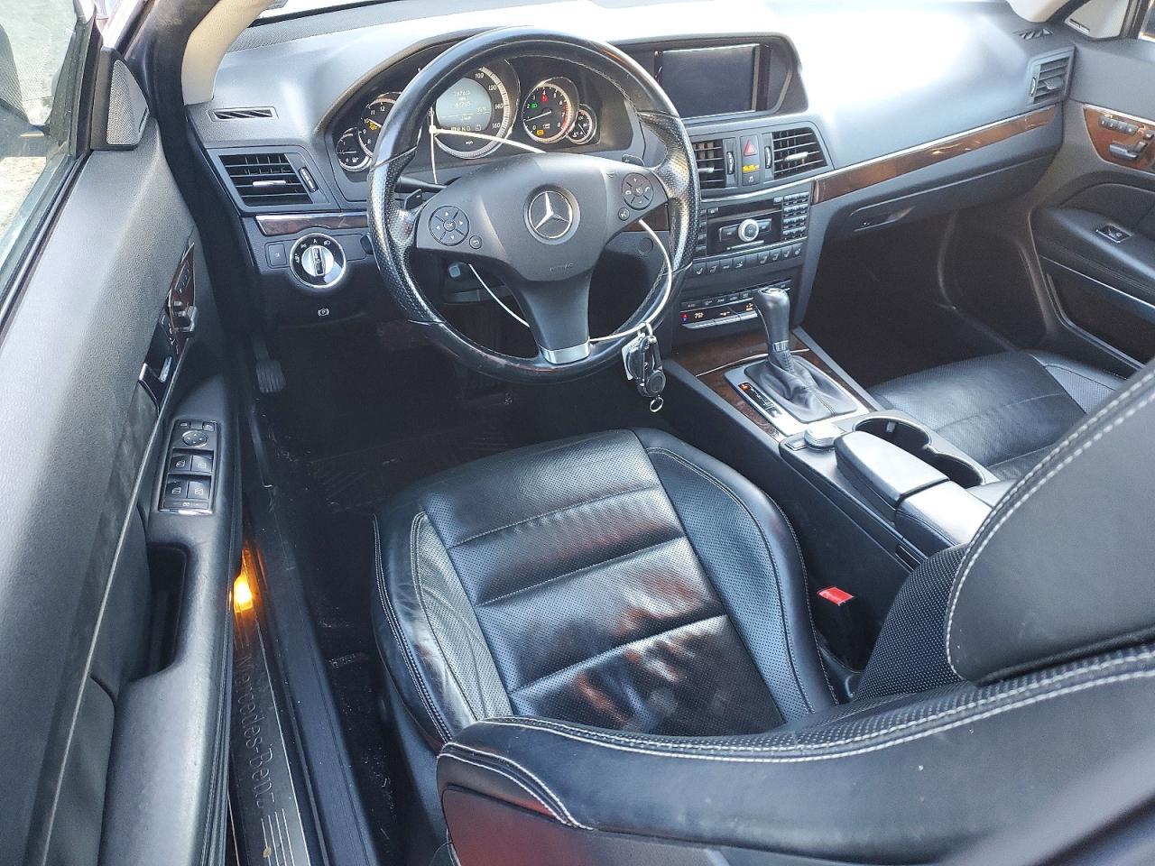 2011 MERCEDES-BENZ E-Class