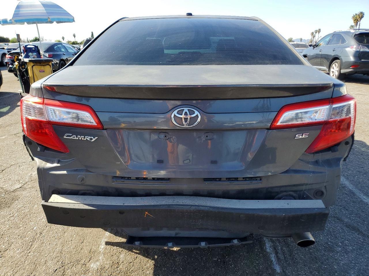 2012 TOYOTA CAMRY