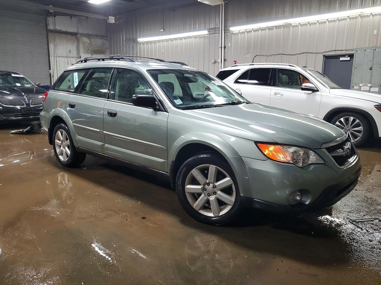 2009 SUBARU Outback