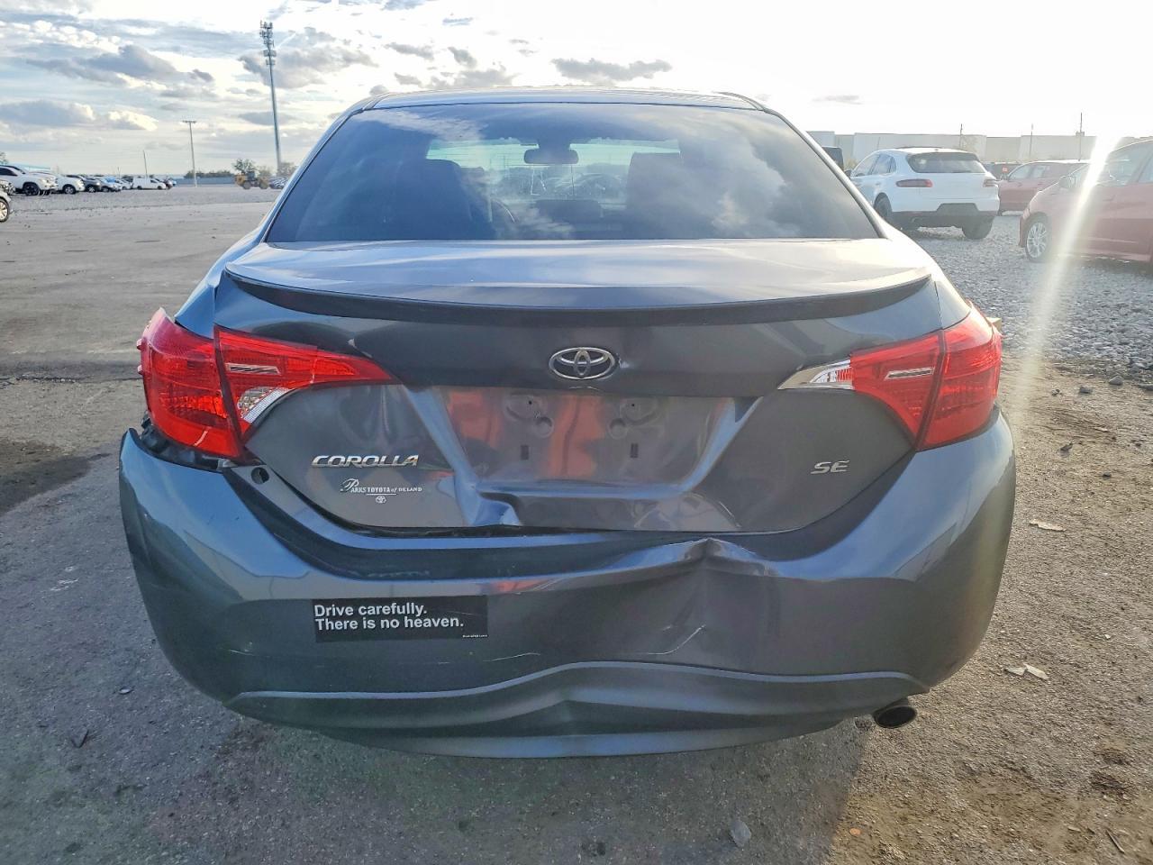 2018 TOYOTA COROLLA