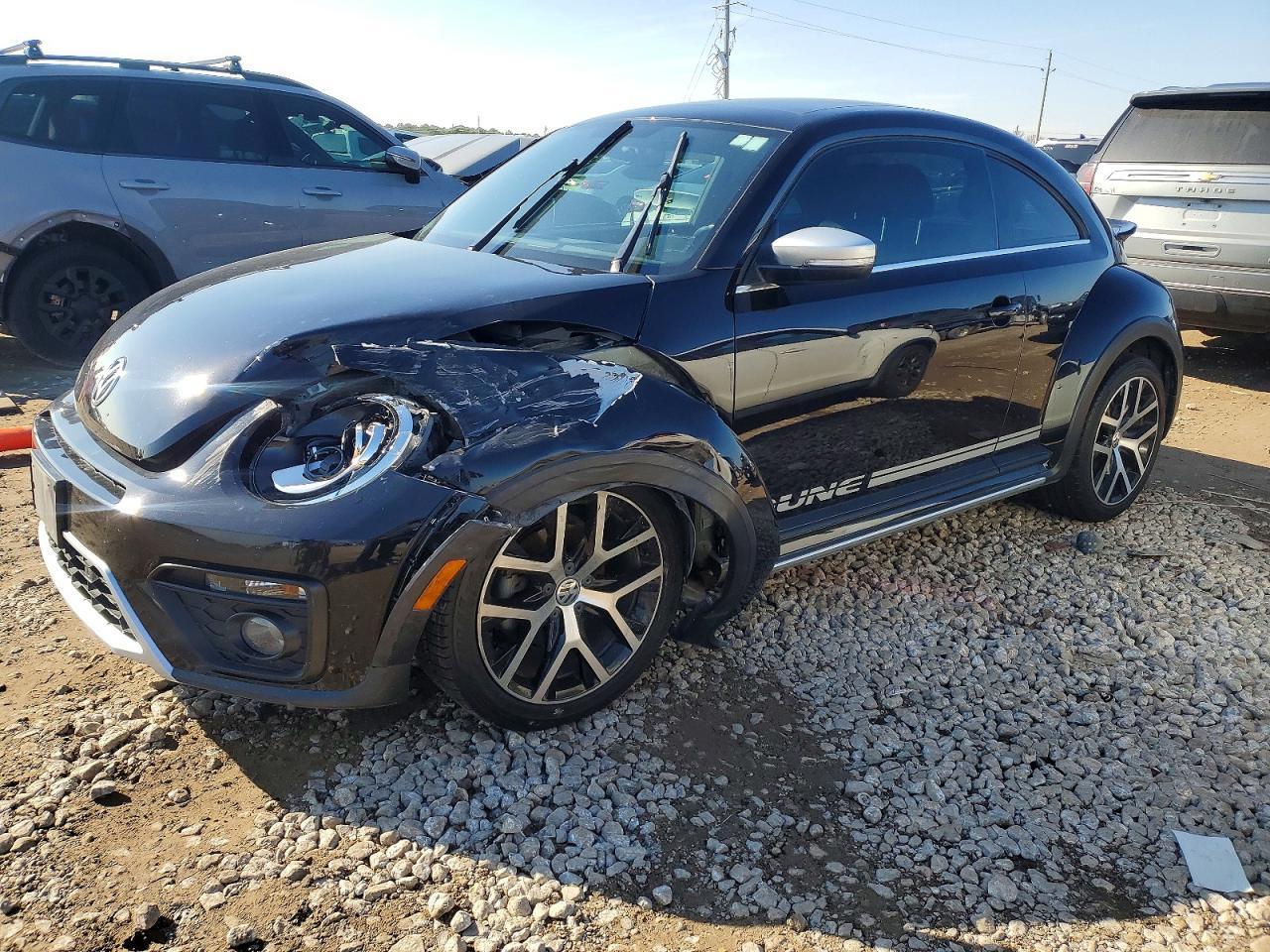 2018 VOLKSWAGEN Beetle