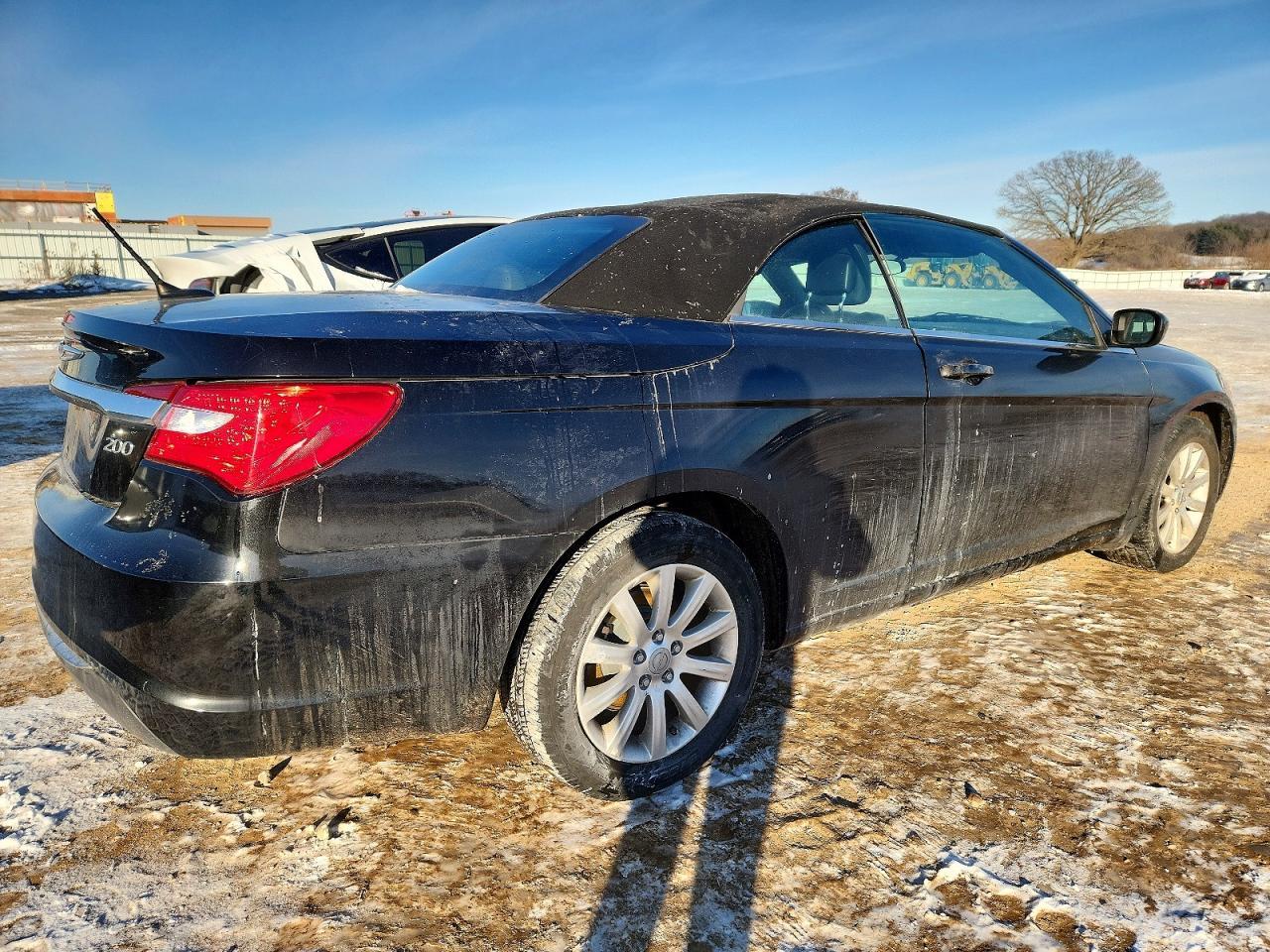 2012 CHRYSLER 200