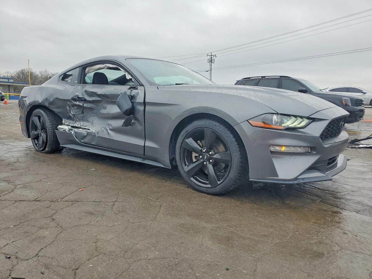 2022 FORD MUSTANG