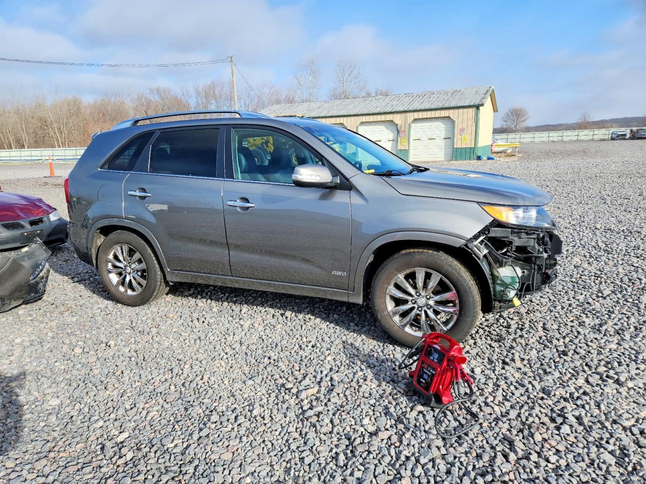 2013 KIA SORENTO