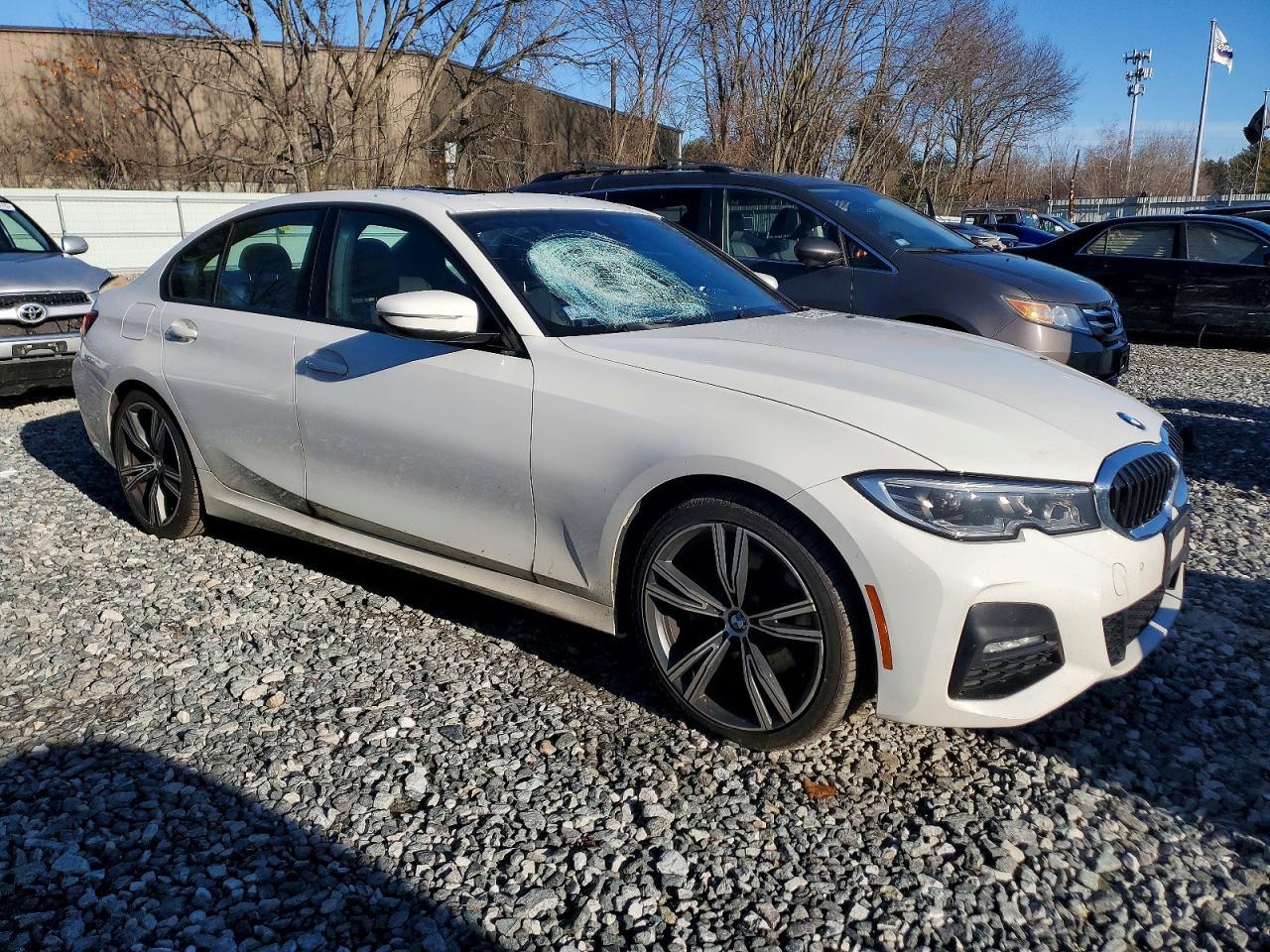 2022 BMW 3 SERIES