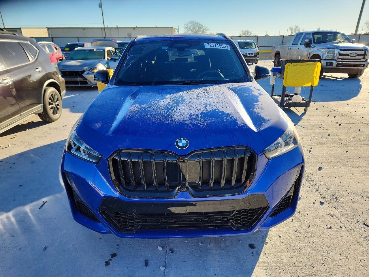 2023 BMW X1