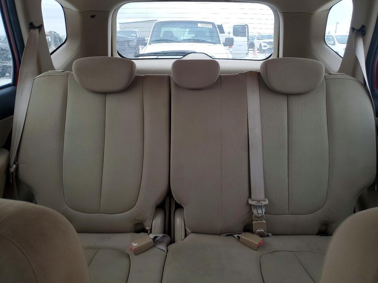 2008 KIA RONDO