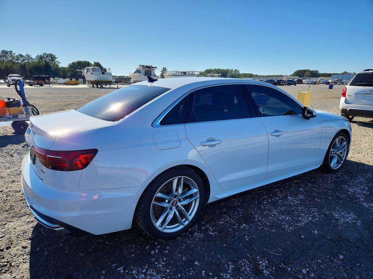 2021 AUDI A4