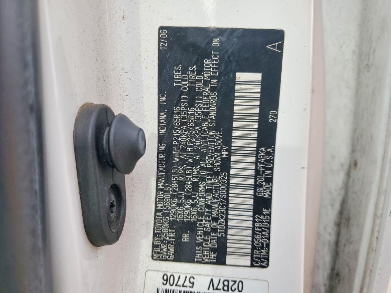 2007 TOYOTA SIENNA