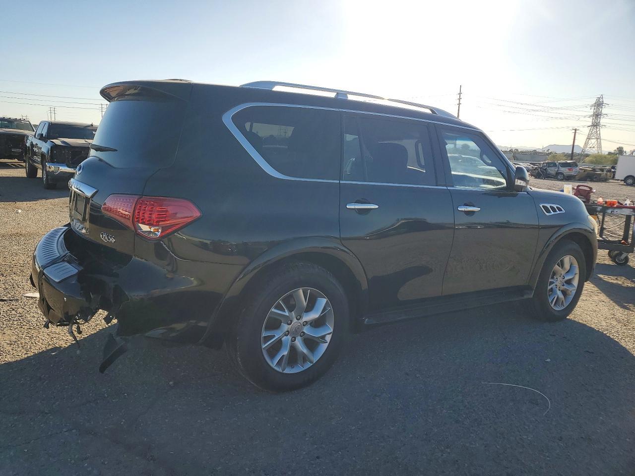 2012 INFINITI QX56