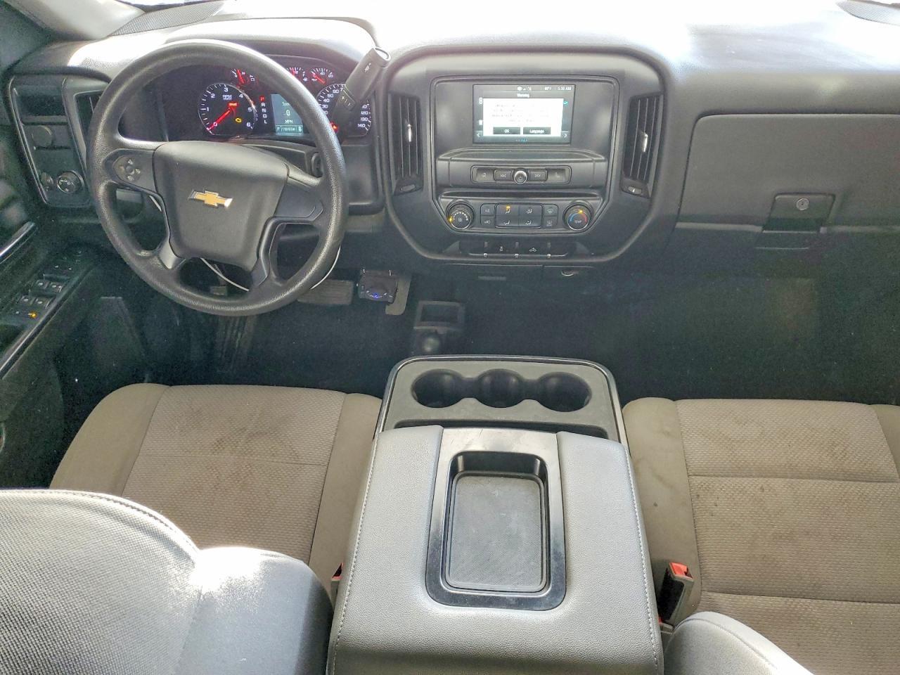 2018 CHEVROLET Silverado