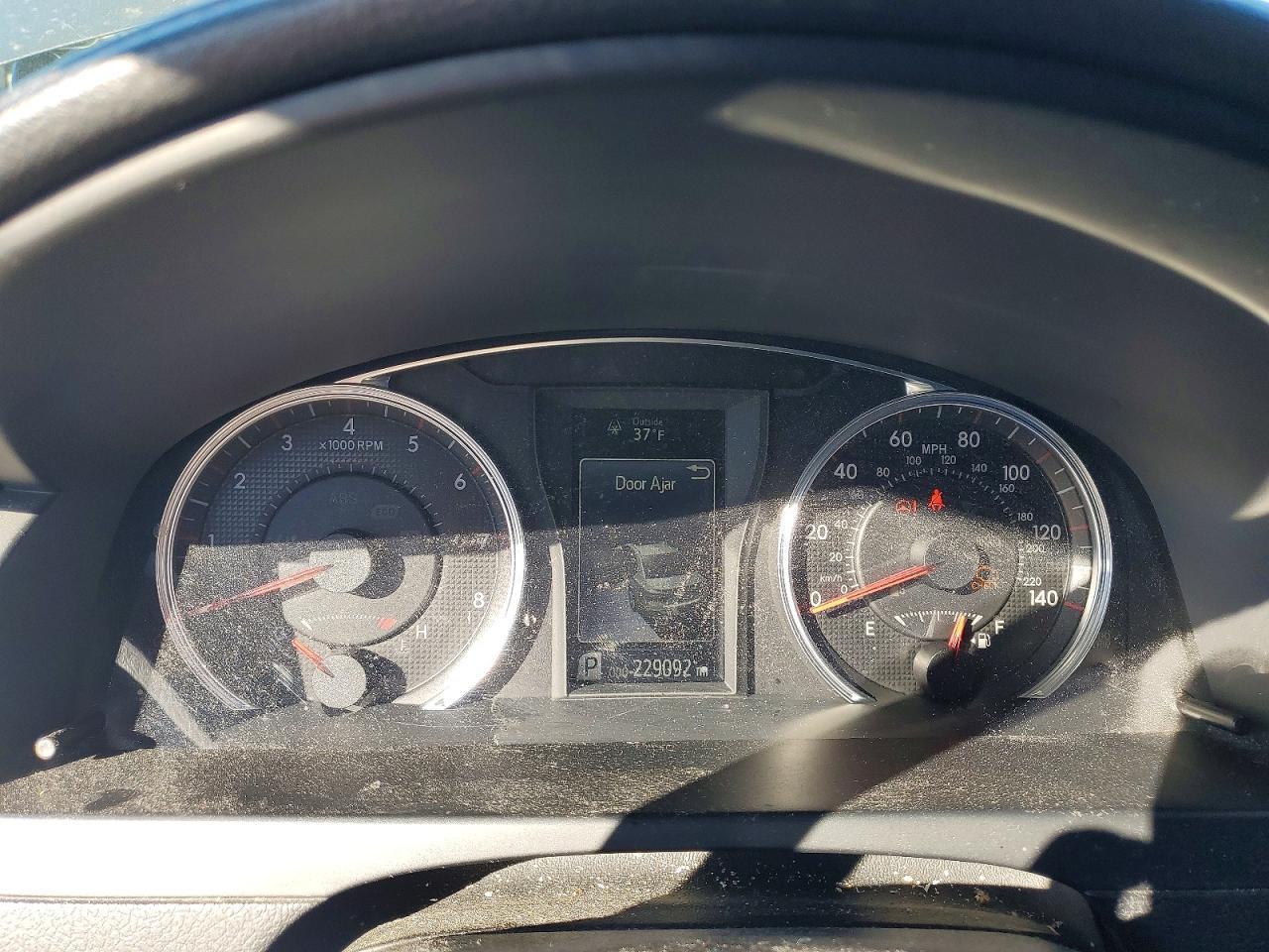 2015 TOYOTA CAMRY