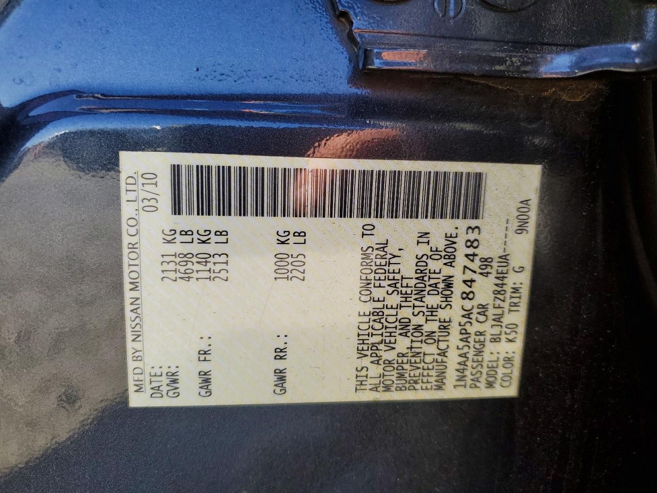 2010 NISSAN Maxima