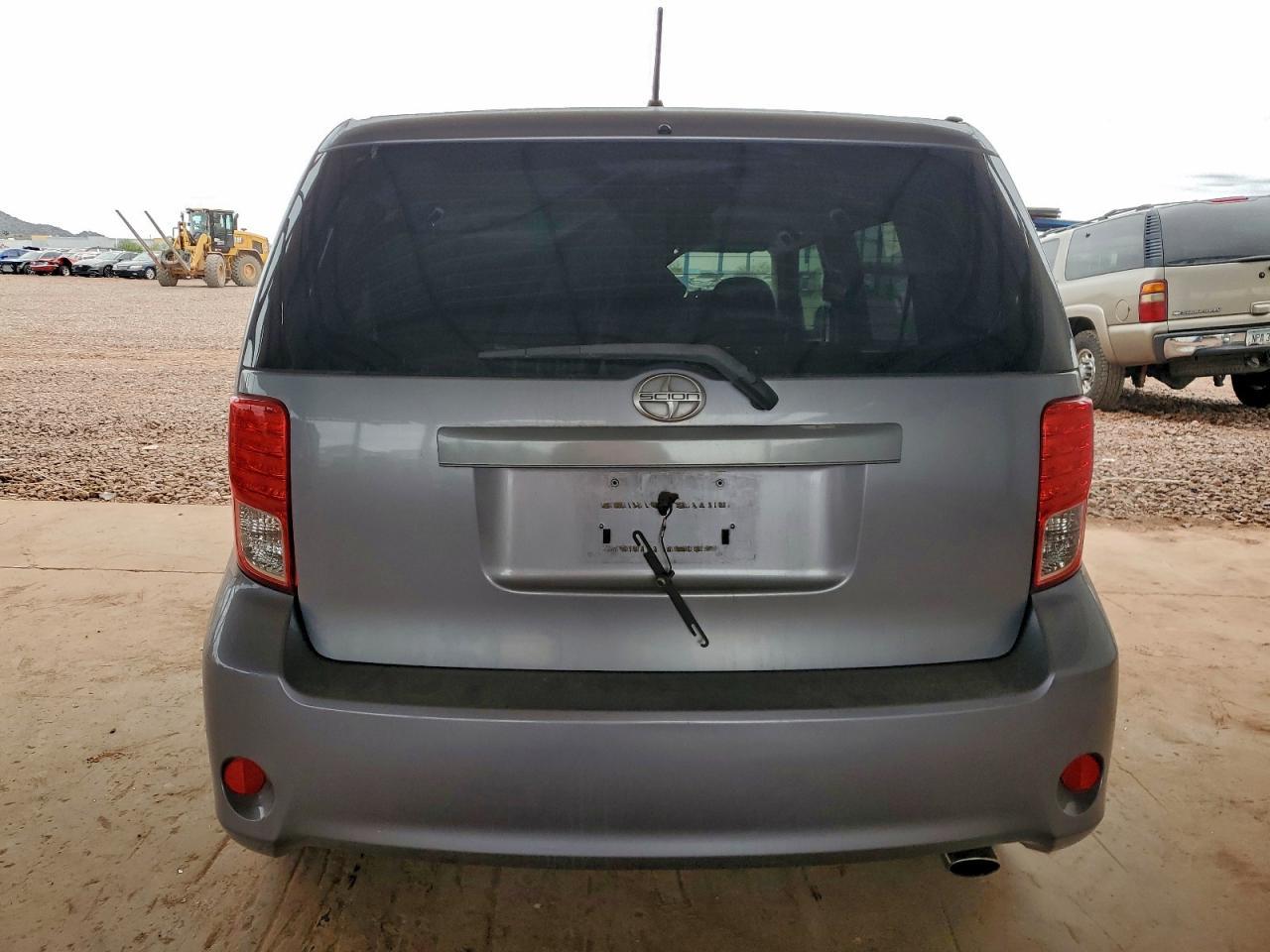 2011 TOYOTA SCION