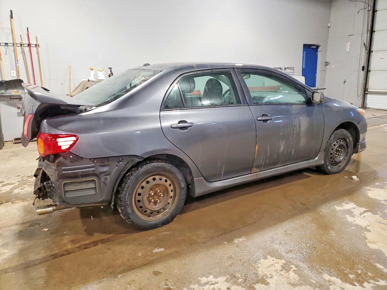 2010 TOYOTA COROLLA