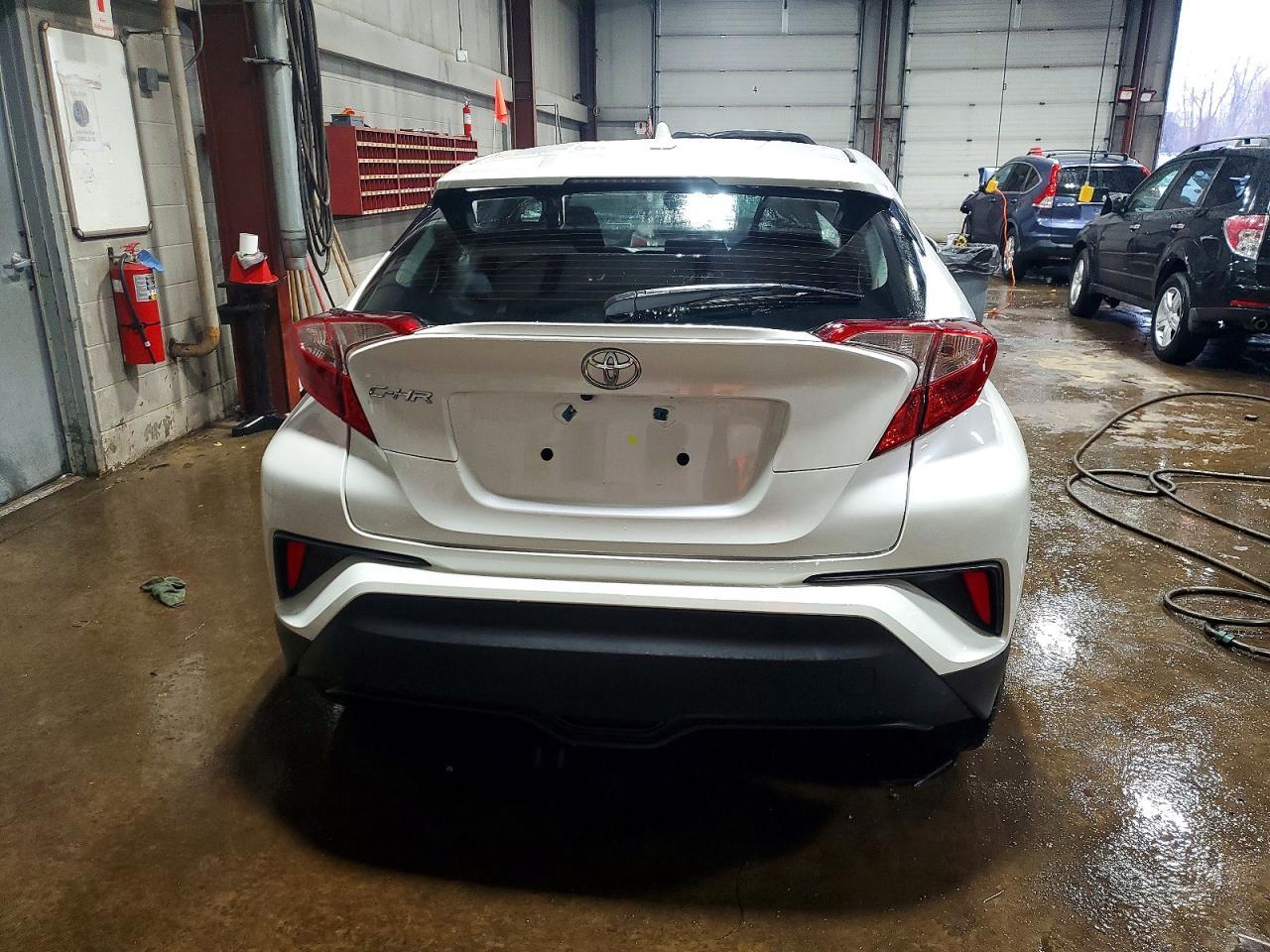 2019 TOYOTA C-HR