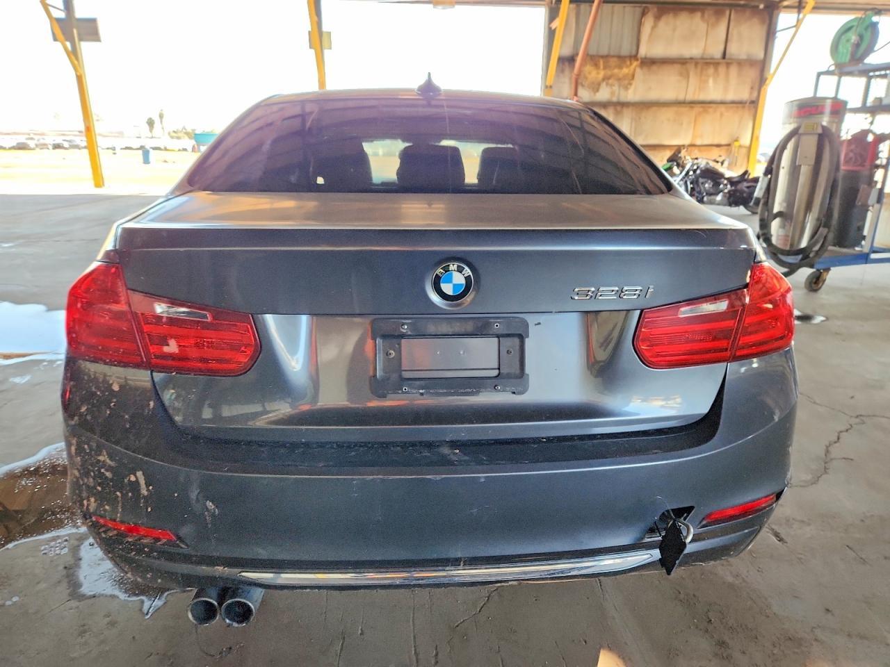 2013 BMW 3 SERIES
