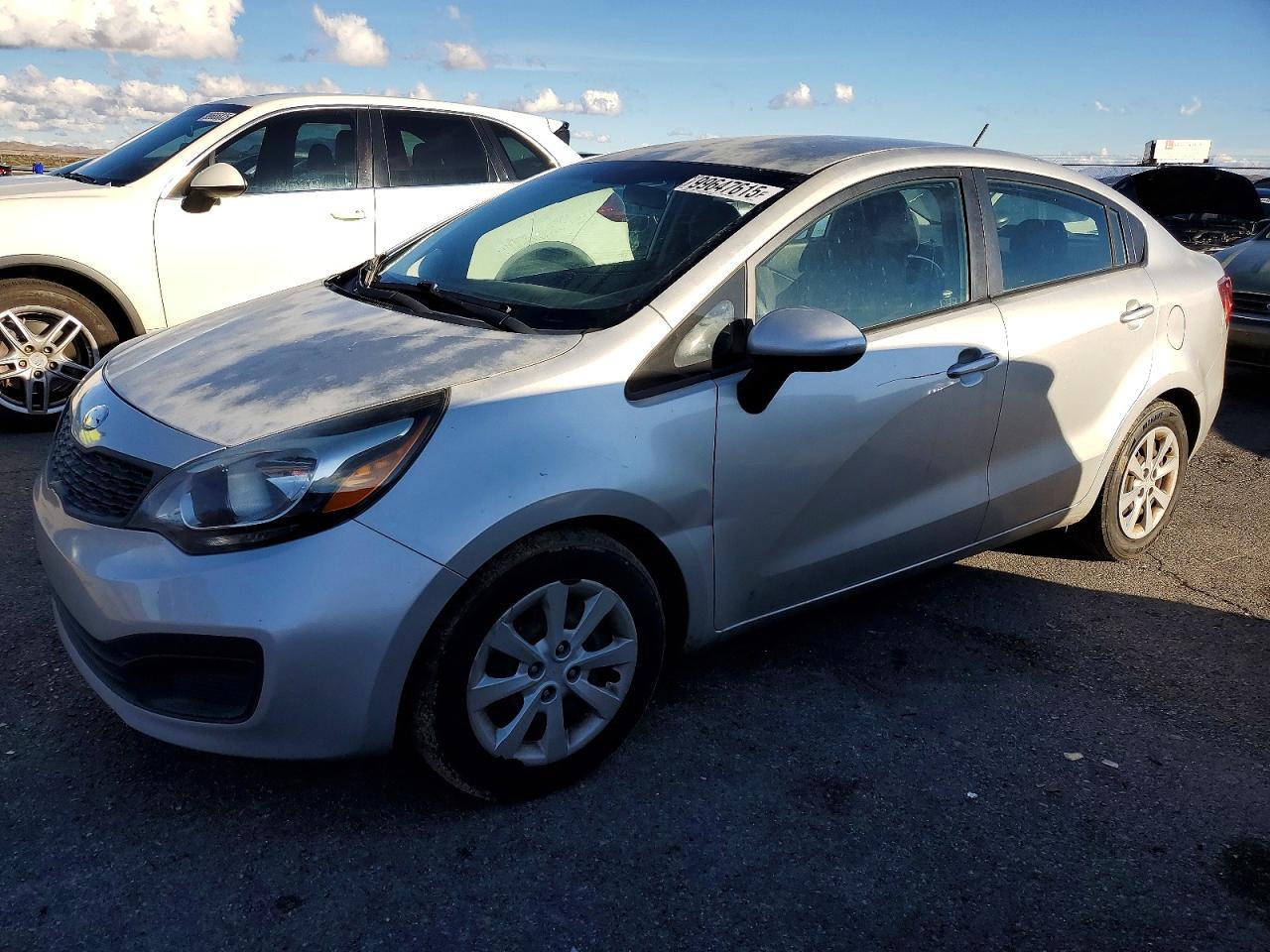 2013 KIA RIO