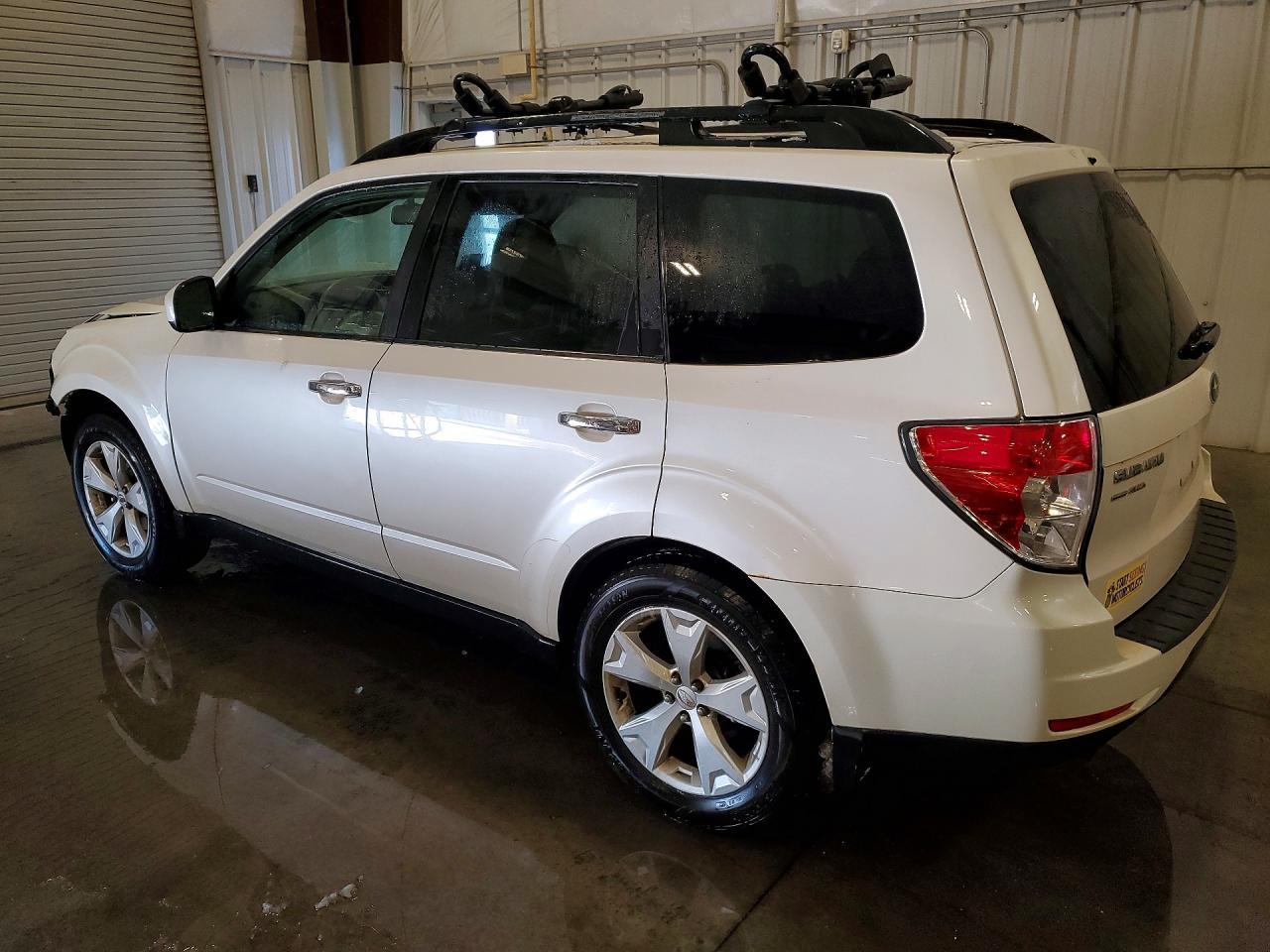 2010 SUBARU FORESTER
