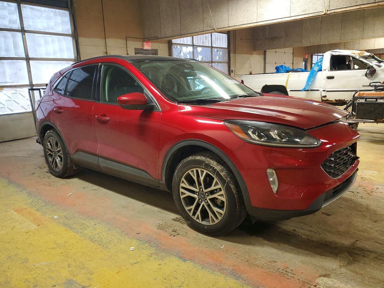 2022 FORD ESCAPE