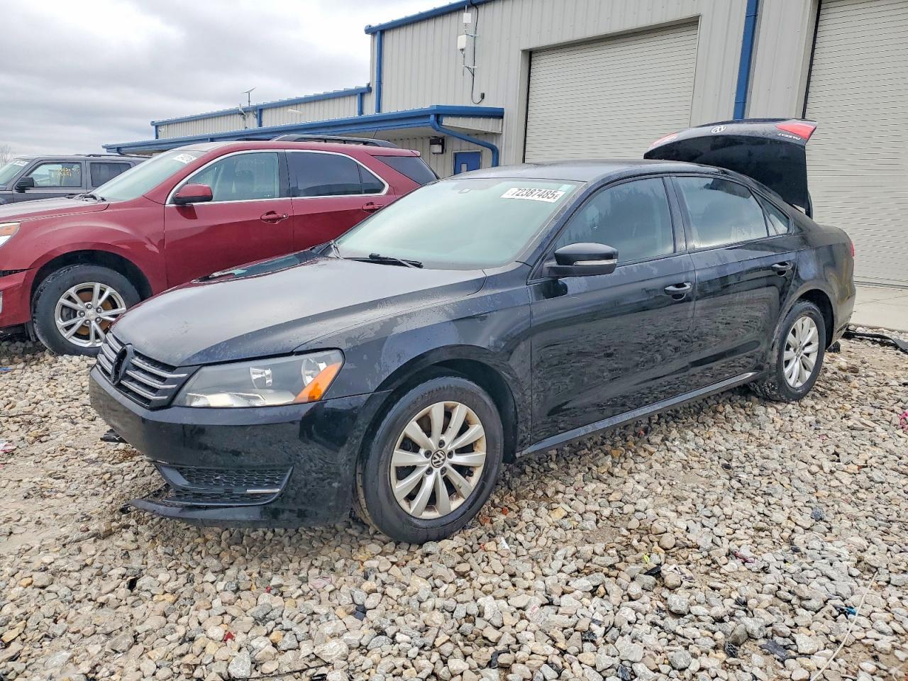 2013 VOLKSWAGEN Passat
