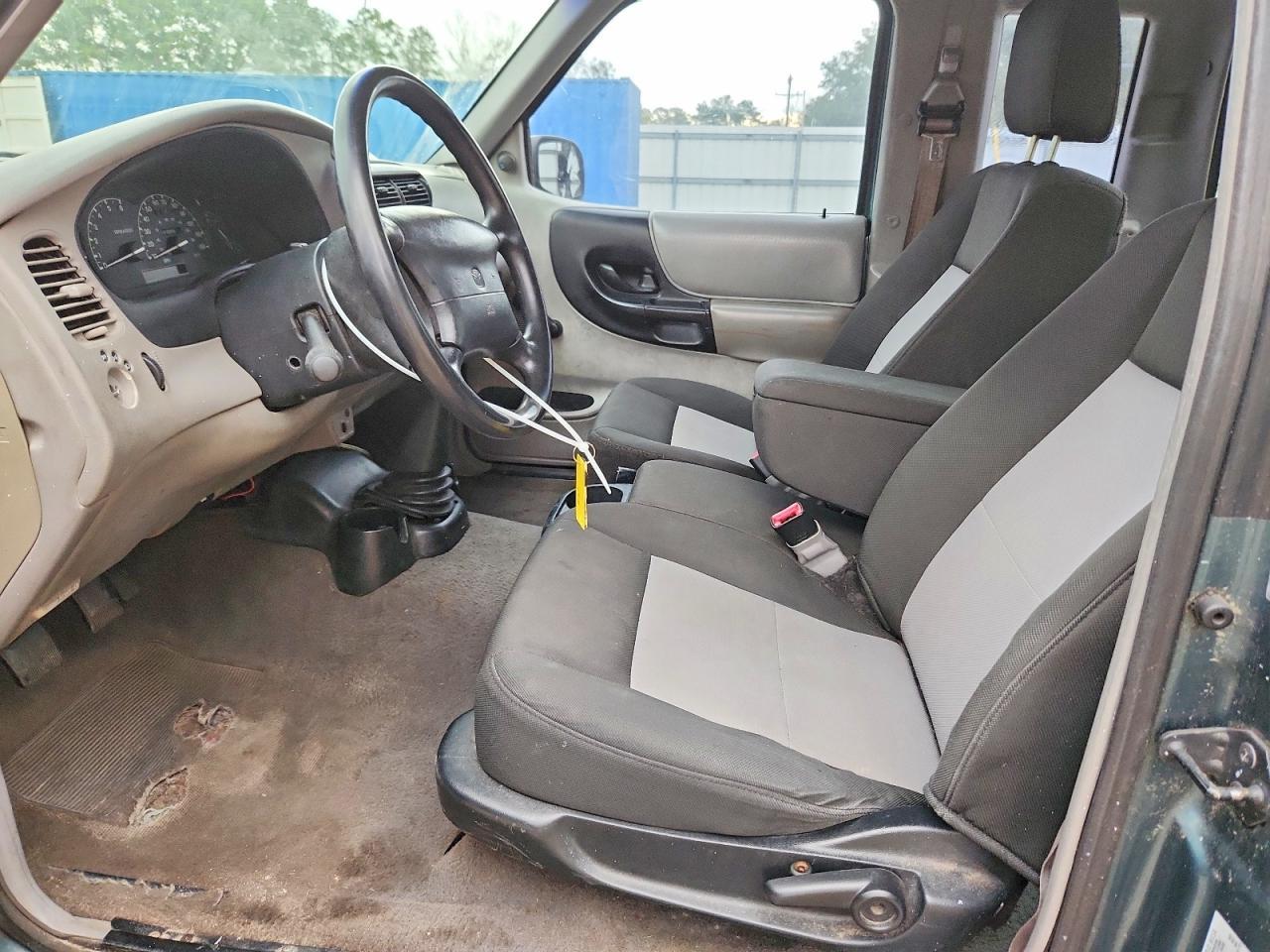 1999 MAZDA B2500