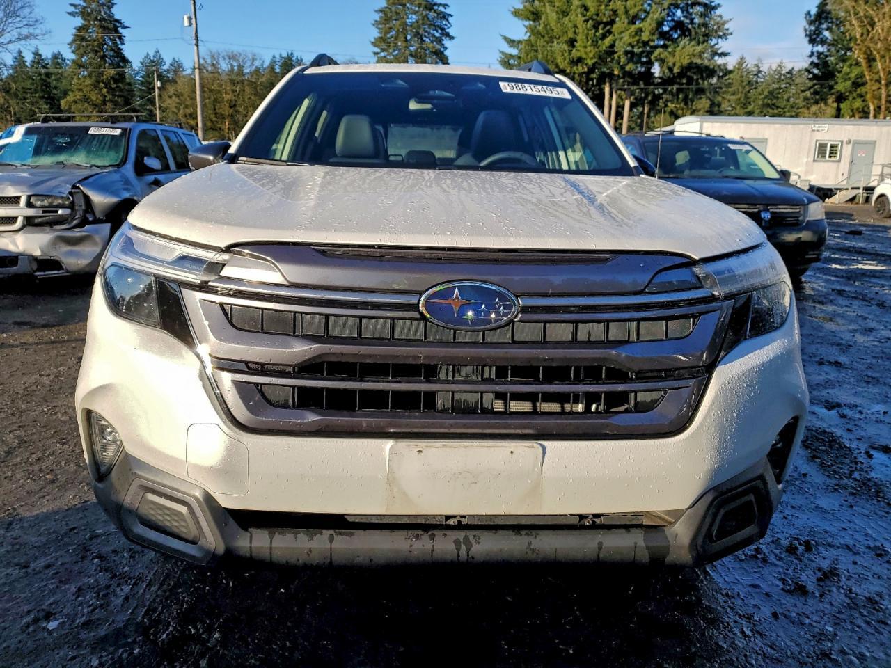 2025 SUBARU FORESTER