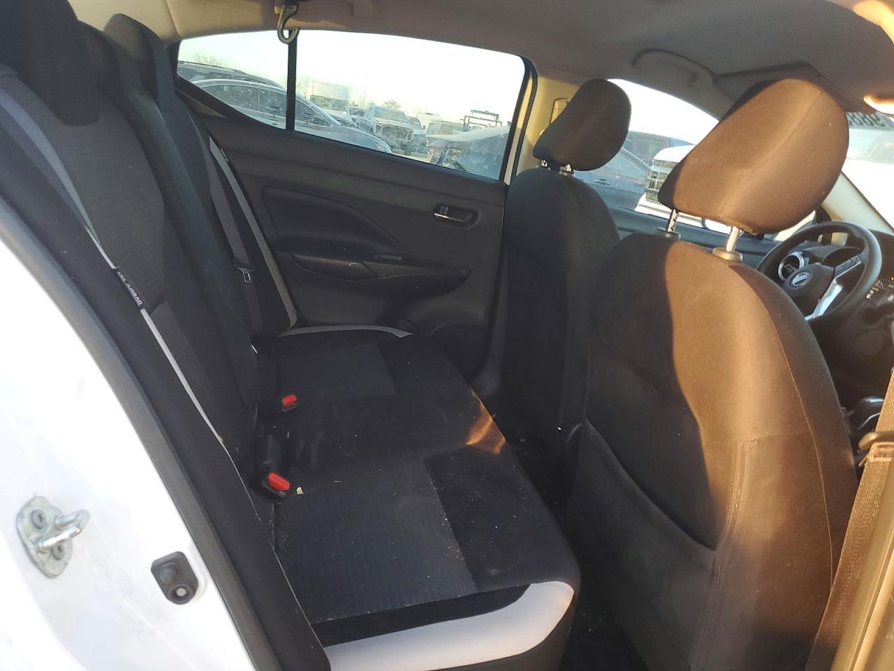 2020 NISSAN VERSA