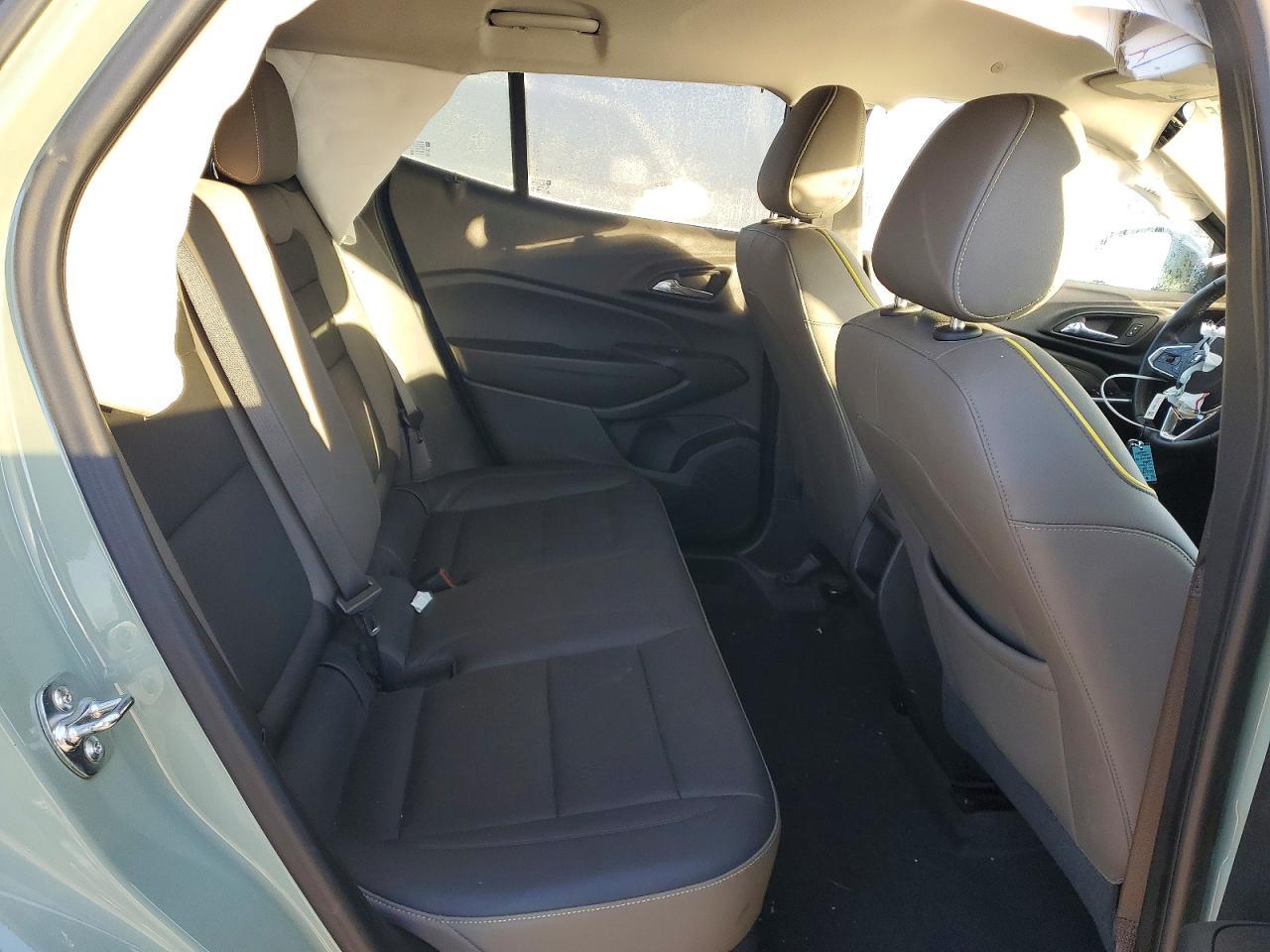 2025 CHEVROLET TRAX
