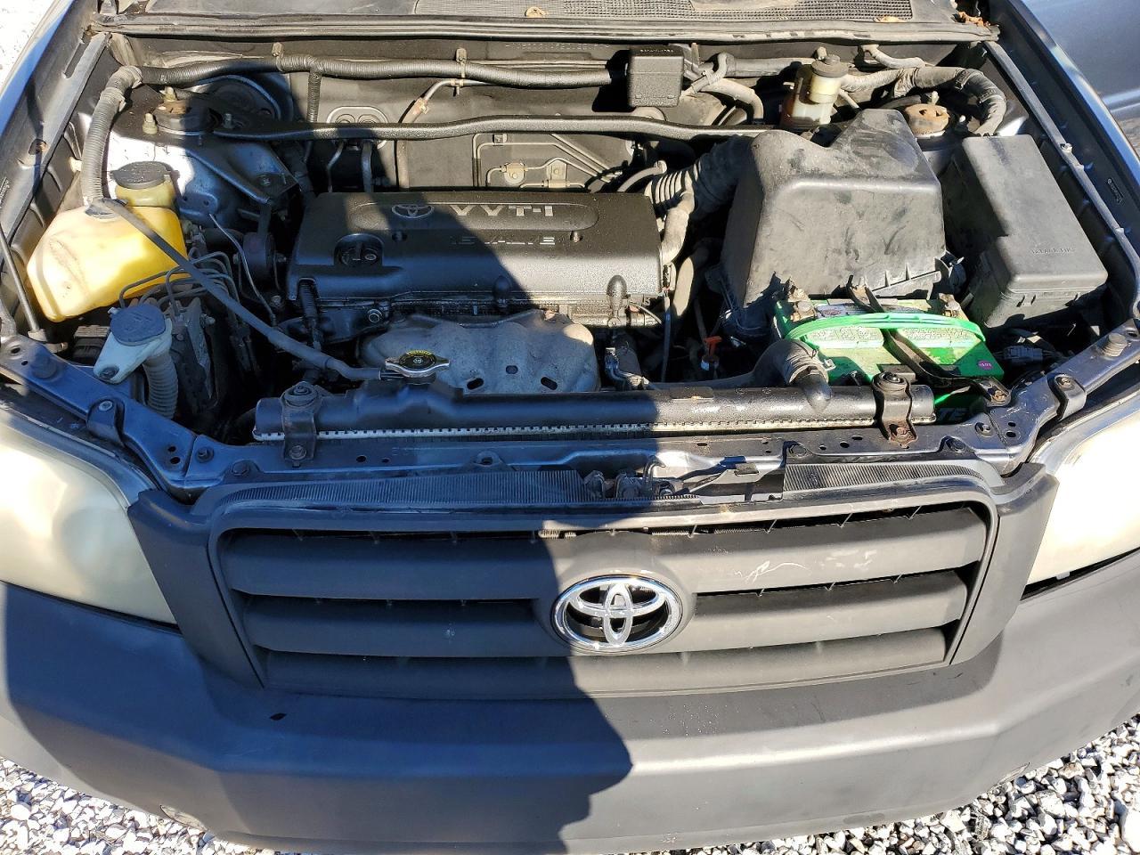 2005 TOYOTA HIGHLANDER
