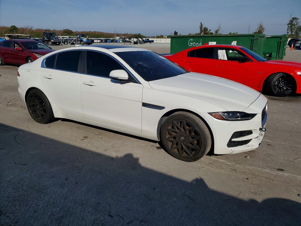2020 JAGUAR XE