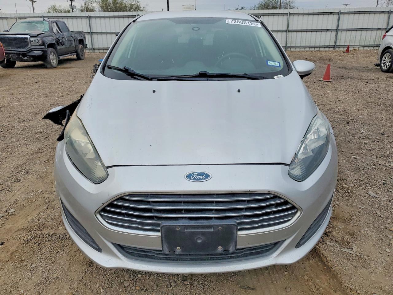 2016 FORD Fiesta