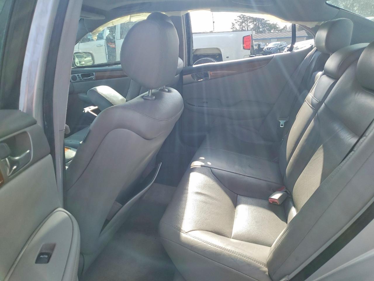 2005 LEXUS ES 330