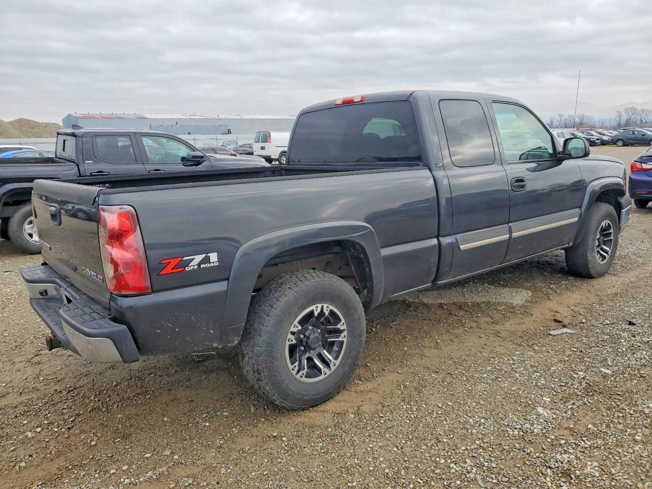 2003 CHEVROLET Silverado