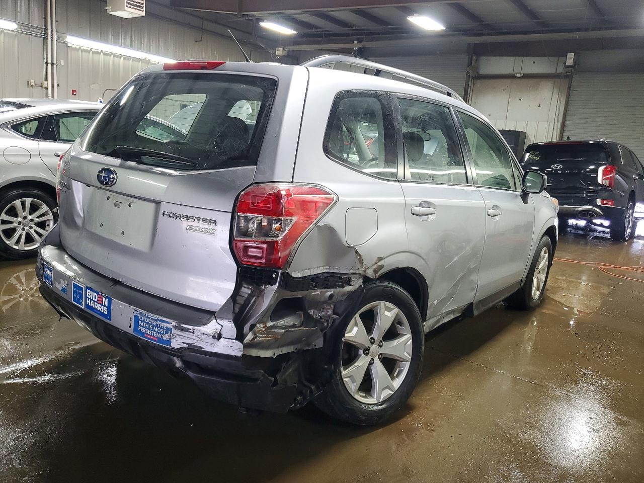 2015 SUBARU FORESTER
