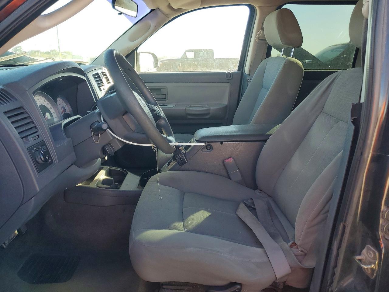 2006 DODGE Dakota