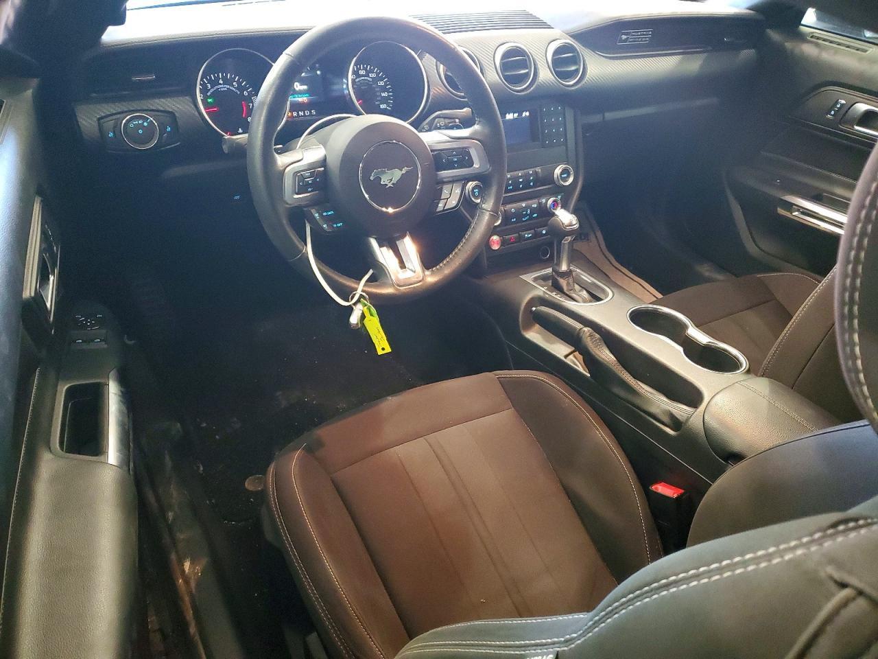 2020 FORD MUSTANG