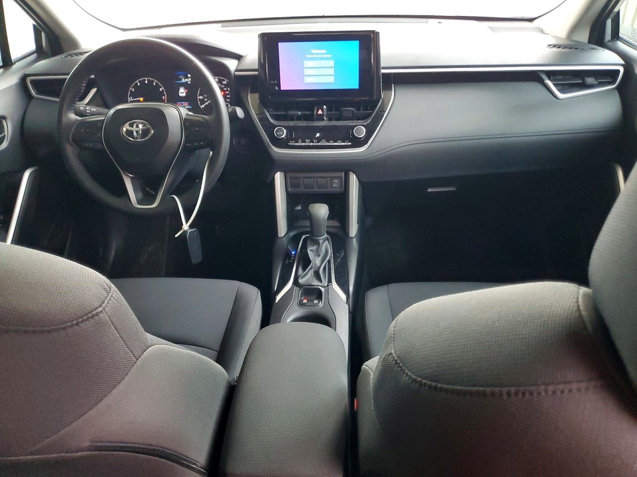 2024 TOYOTA Corolla Cross