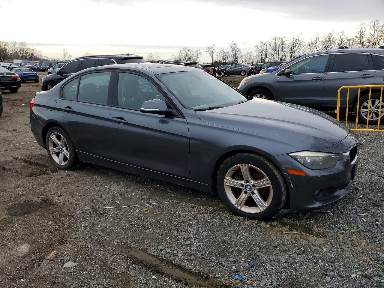 2013 BMW 3 SERIES