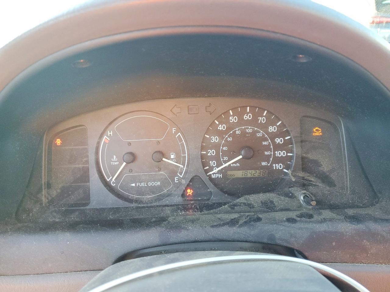 2000 TOYOTA COROLLA