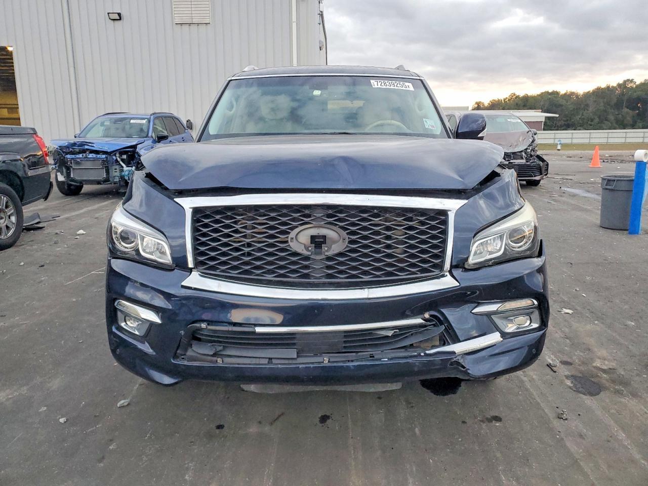 2016 INFINITI QX80