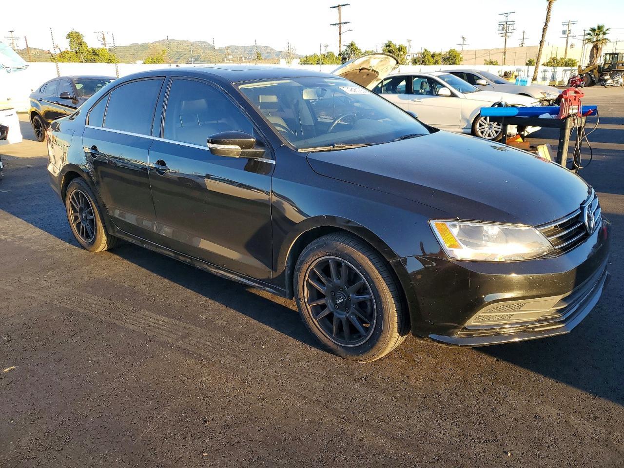 2015 VOLKSWAGEN JETTA