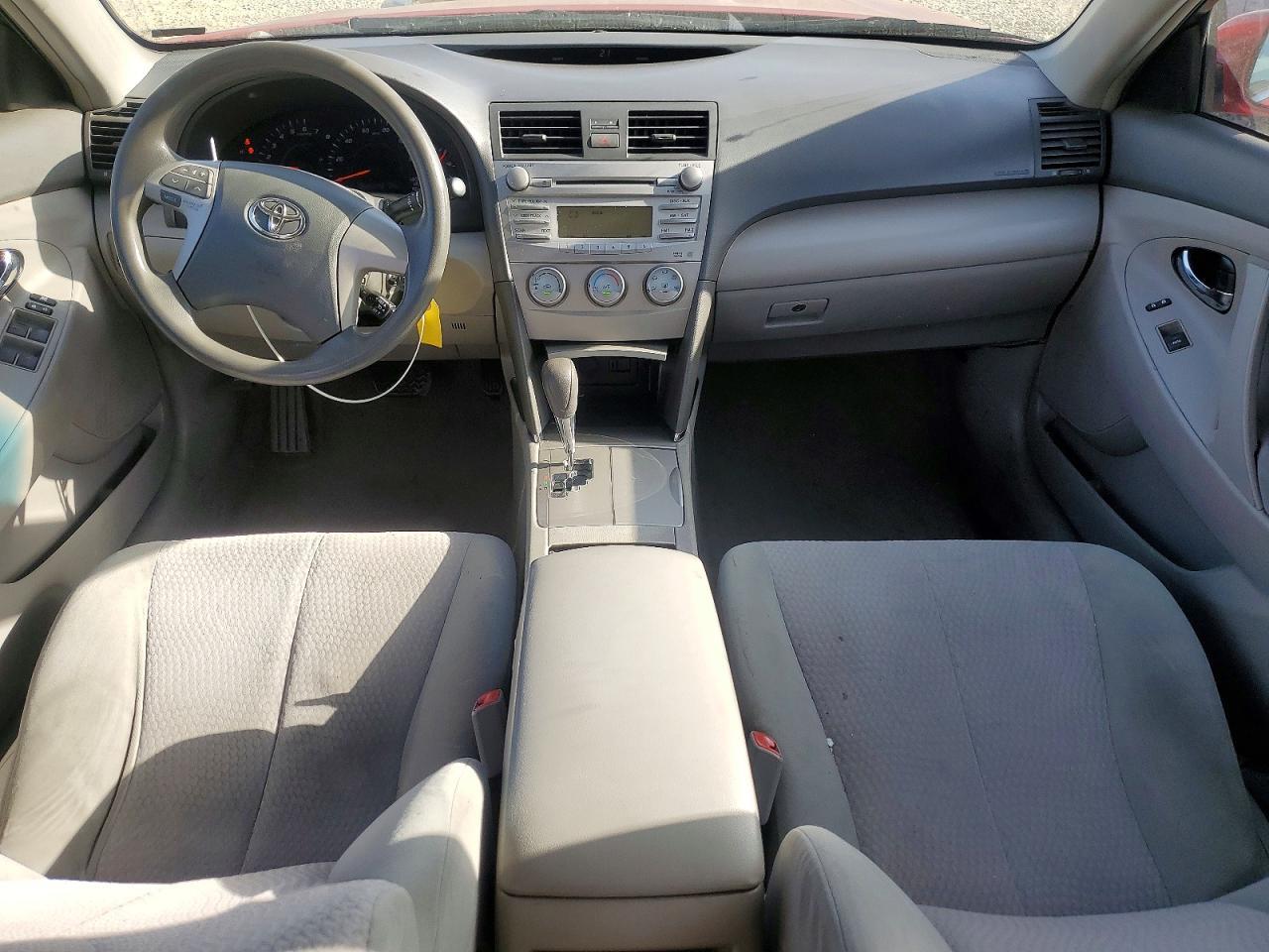 2011 TOYOTA CAMRY