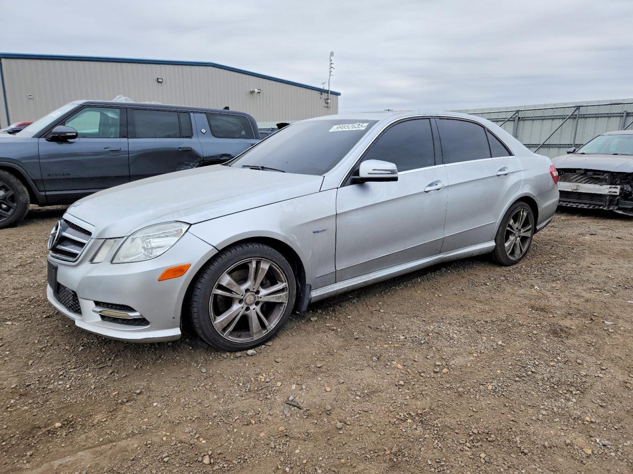 2012 MERCEDES-BENZ E-Class